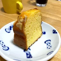 Snapdishの料理写真:ホワイトチョコのパウンドケーキ|Shioriさん