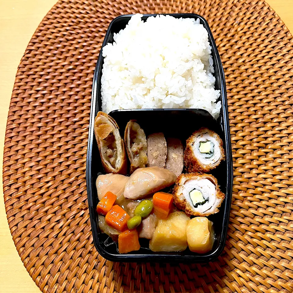 Snapdishの料理写真:息子のお弁当|まーるるさん