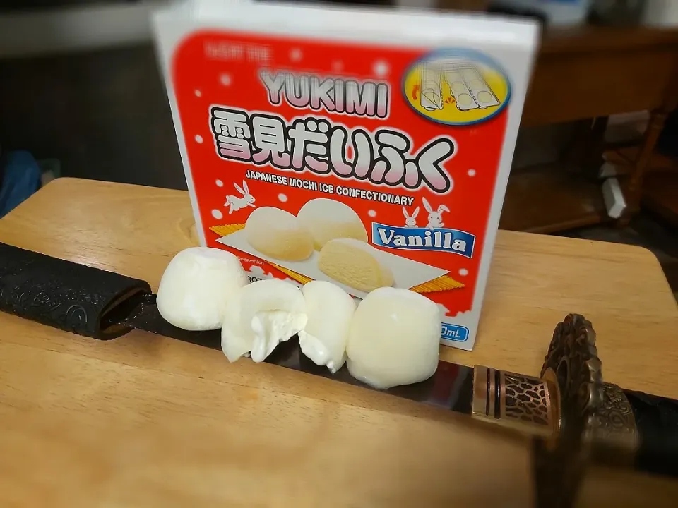 LOTTE Yukimi Vanilla Mochi 😋|BentoFoxさん