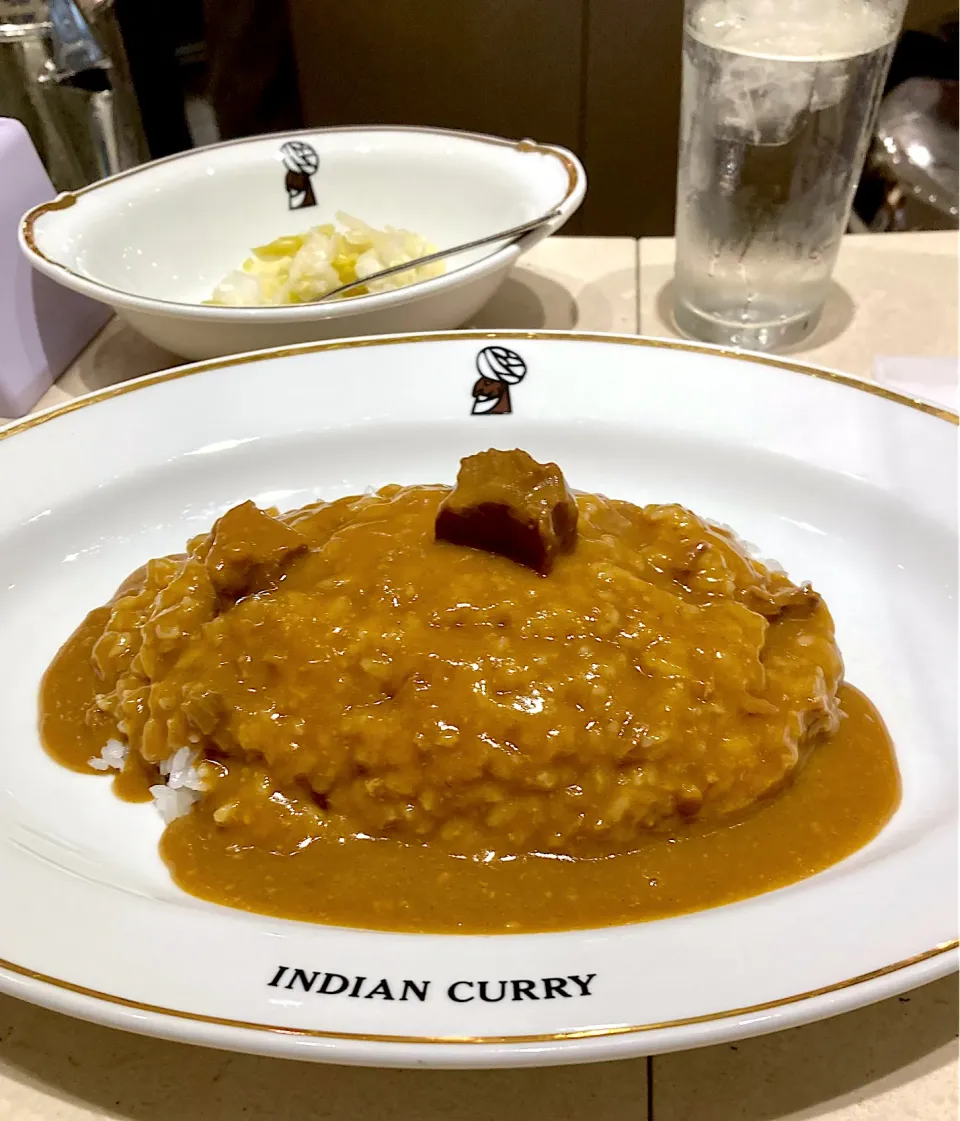 今日のランチは何年ぶりかの                  「インディアンカレー」(ﾚｷﾞｭﾗｰ)|mottomoさん