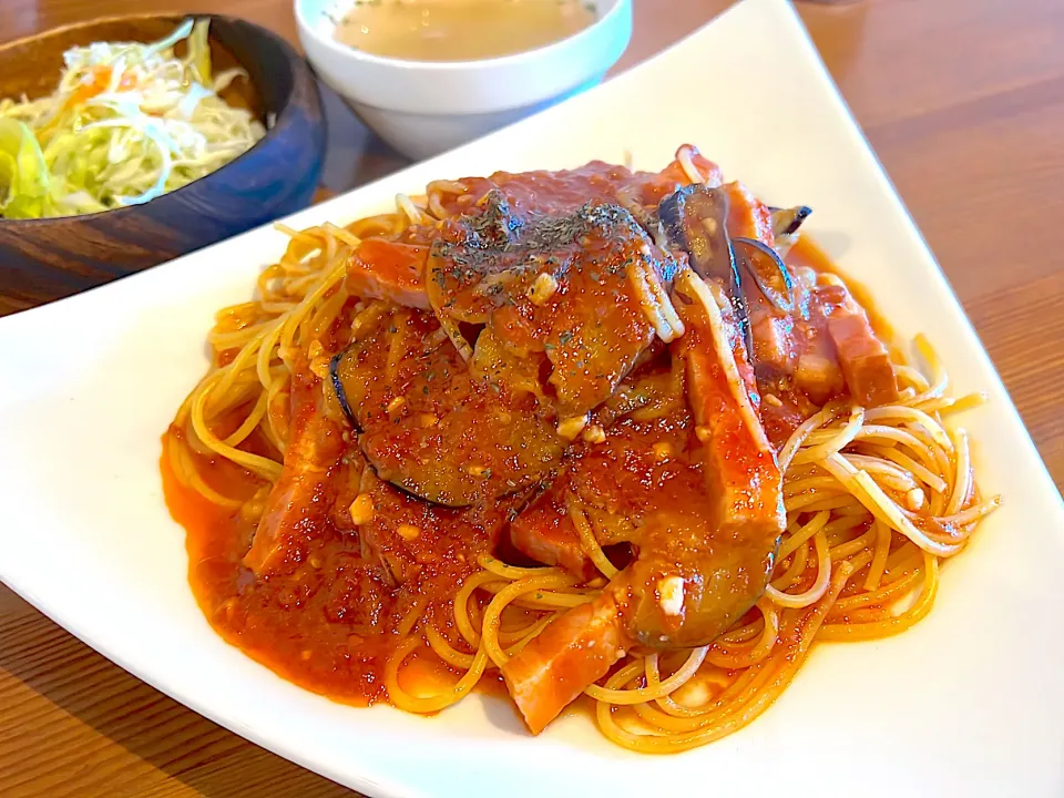 トマトソースパスタ|あーちゃんさん