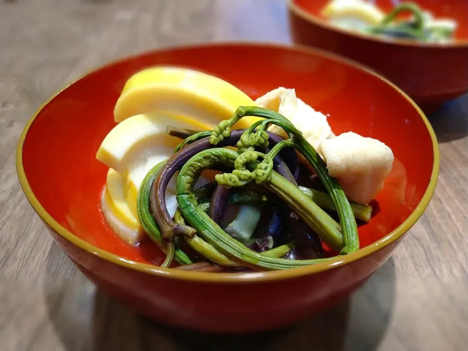 破竹とわらびの煮物|古尾谷りかこさん