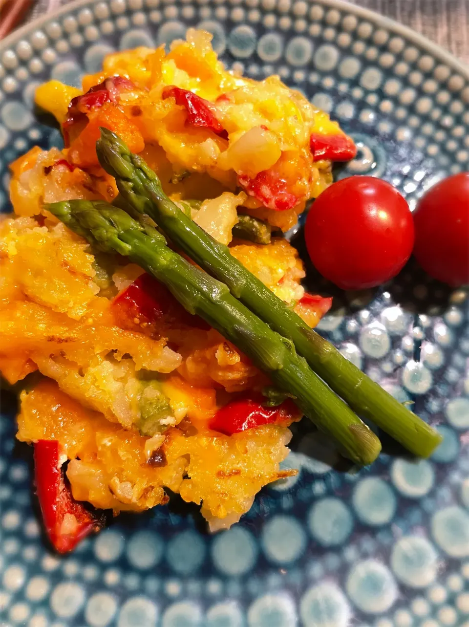 Snapdishの料理写真:ポテトと春野菜マヨネーズ焼き|estrellaさん