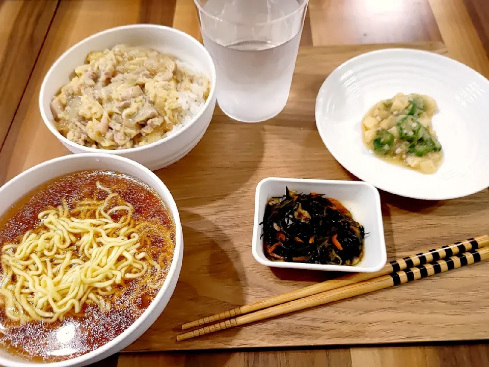 ラーメン親子丼(●´ω｀●)|おてんとさんさん