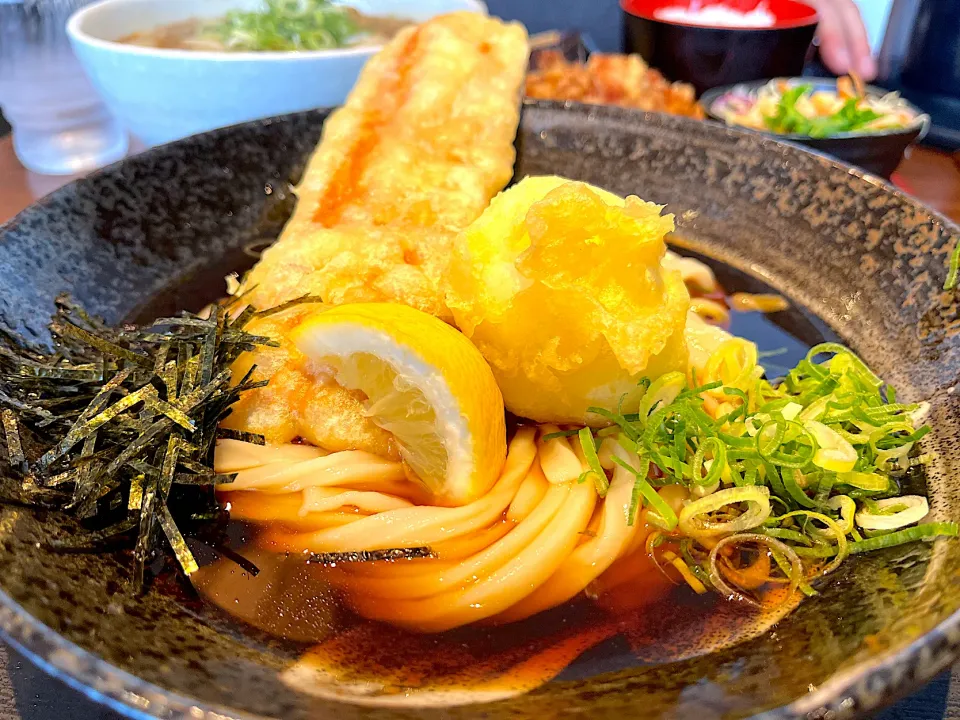 情熱うどん 荒木伝次郎 橿原店 ちく玉天うどん👍✨💕|ナナさん