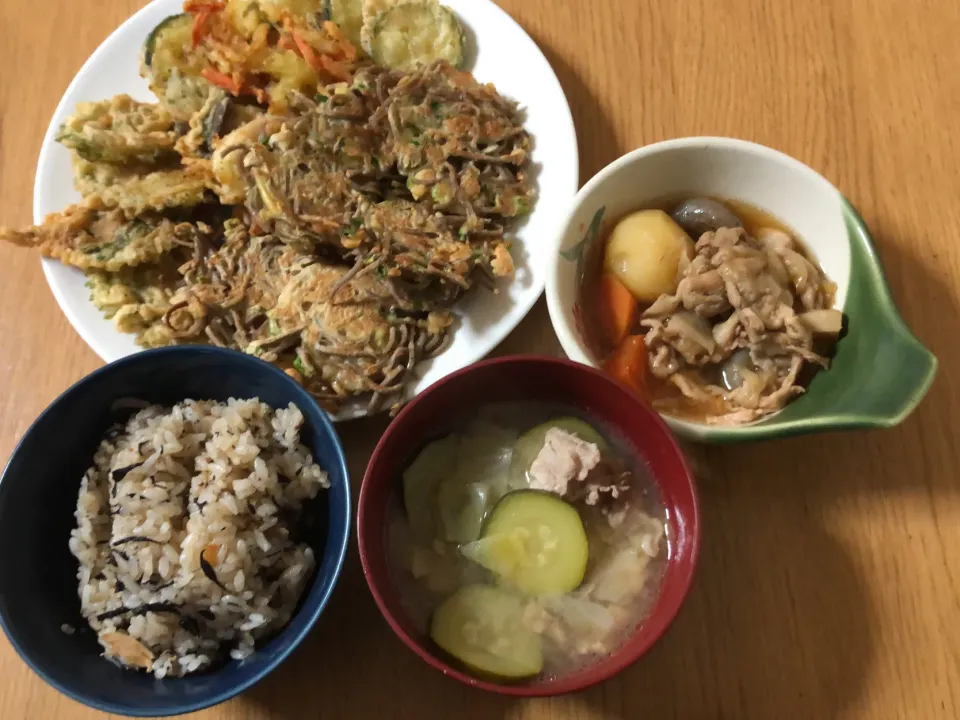 ひじきご飯&肉じゃが&蕎麦焼き|ここなりさん