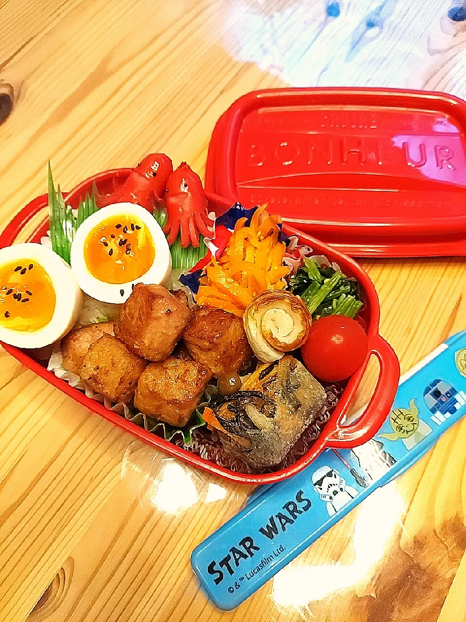 Snapdishの料理写真:2022.6.9 娘弁当🍱|あずきラテさん