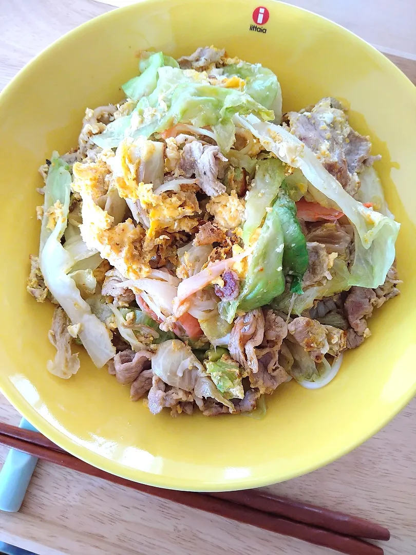 オカベの麺
  カレー風味炒め野菜で炒めないうどん|A-YA-YA-YAさん