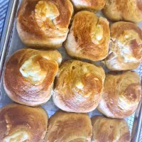 Snapdishの料理写真:freshly baked cheese roll|Mastura Bai Shajida Biruarさん