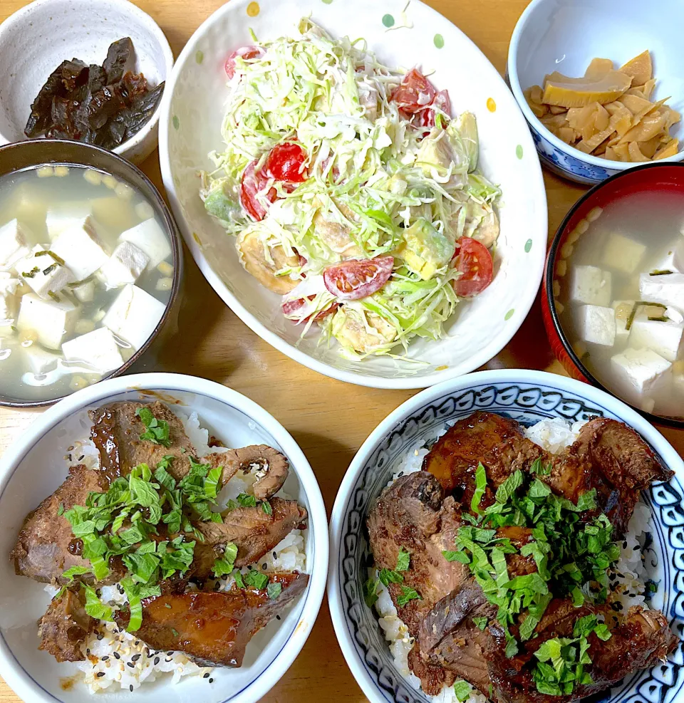 生姜煮カツオ丼🐟|Makokoさん