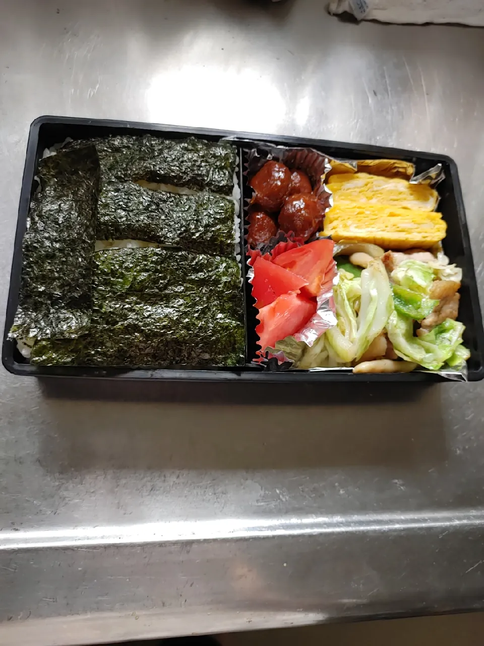 Snapdishの料理写真:色々弁当|敬子さん