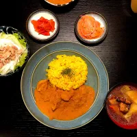 Snapdishの料理写真:バターチキンカレー定食|りっぴーさん