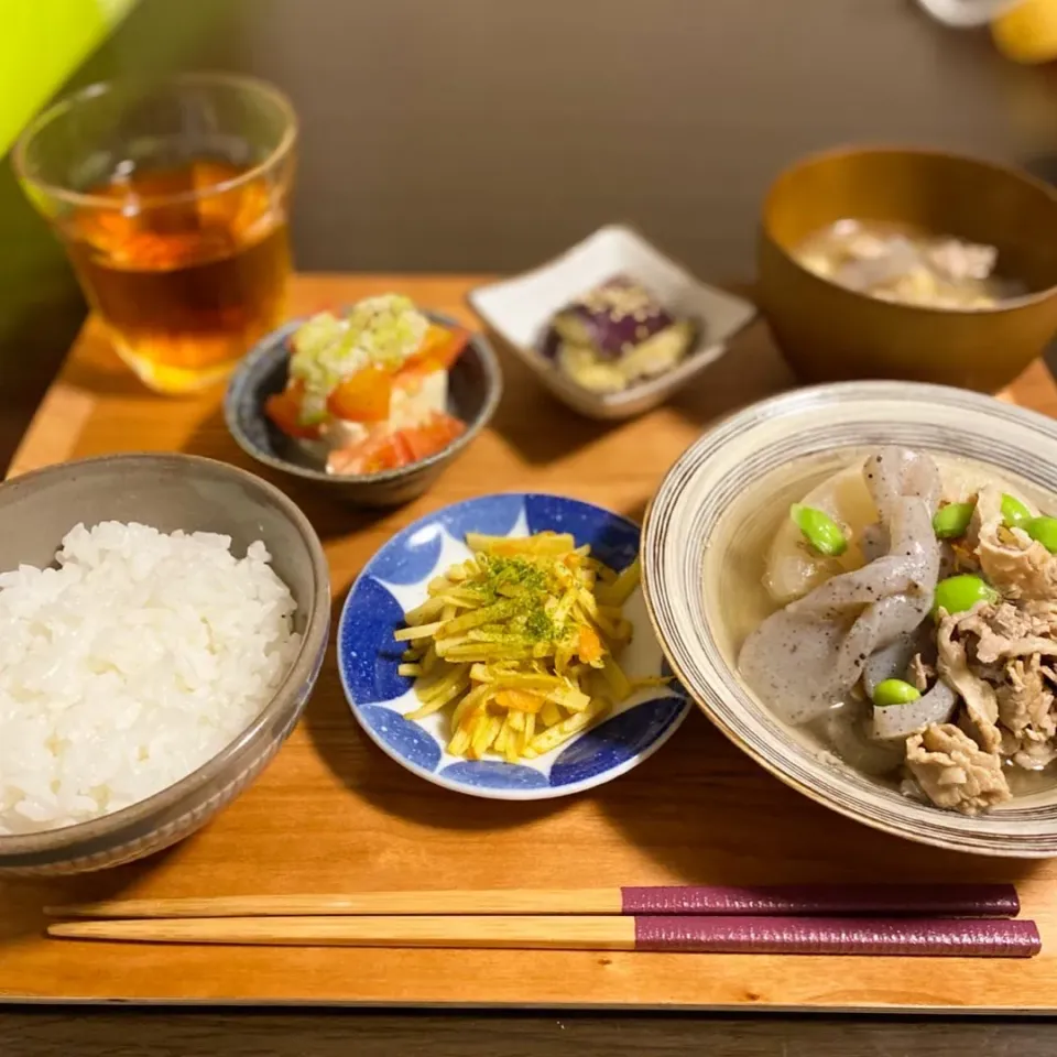 こんにゃく大根と牛肉の煮物|ちぐあささん