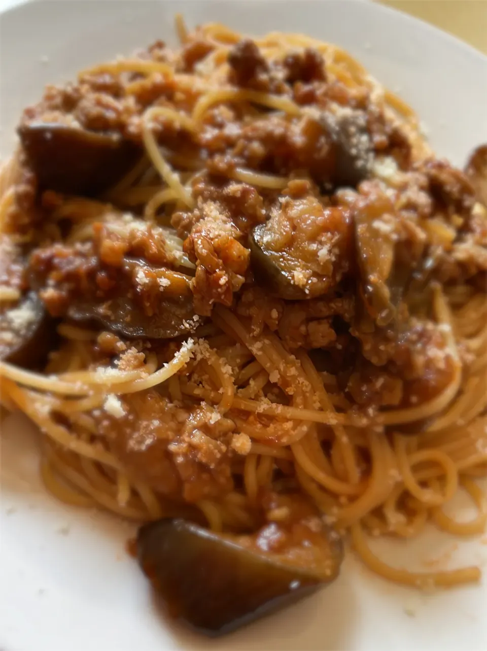 茄子と挽肉のボロネーゼ🍝|さぶさん