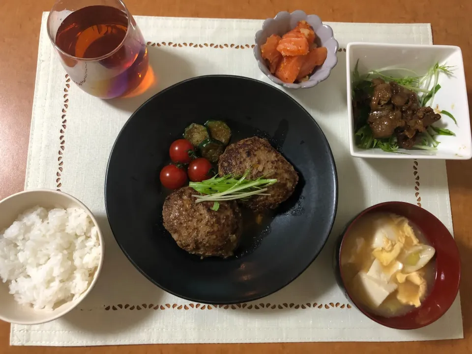 Snapdishの料理写真:ハンバーグ|ちかさん