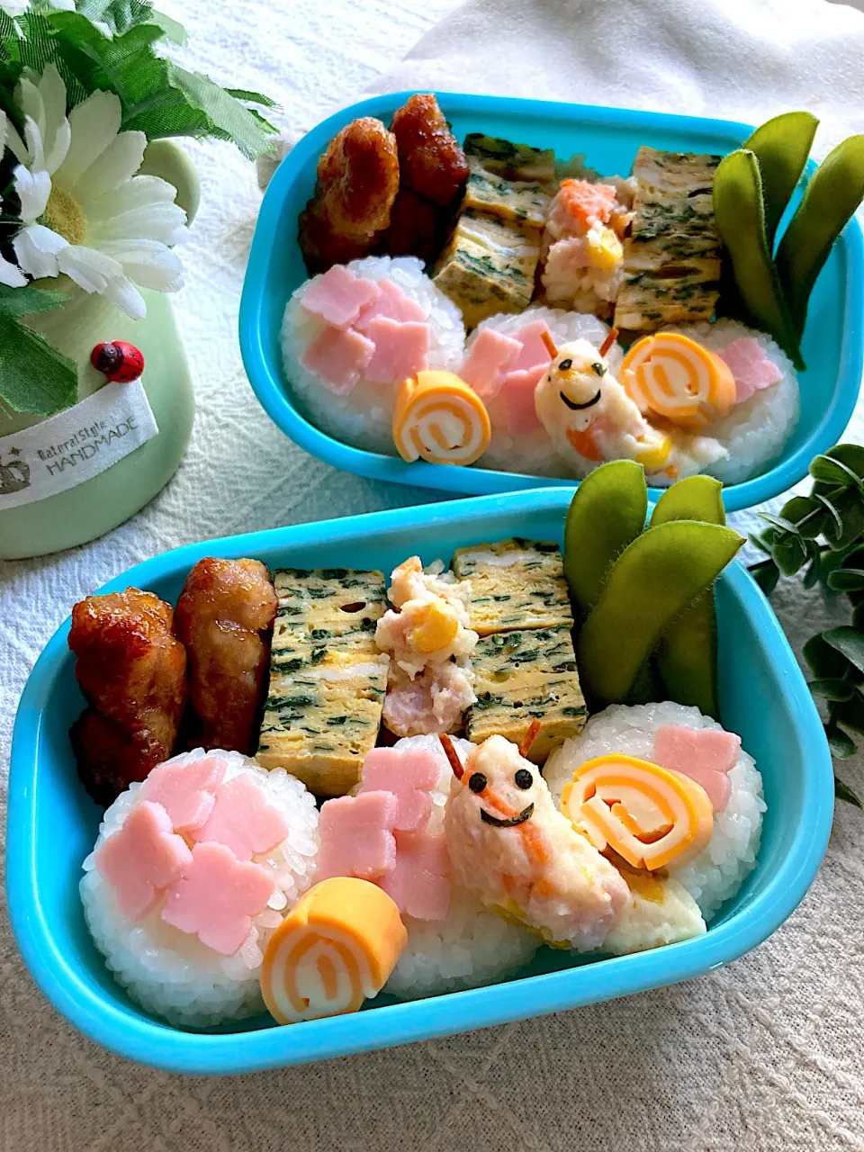 Snapdishの料理写真:＊紫陽花とかたつむりさん🐌ちびたんとべびたんの幼稚園お弁当＊|＊抹茶＊さん