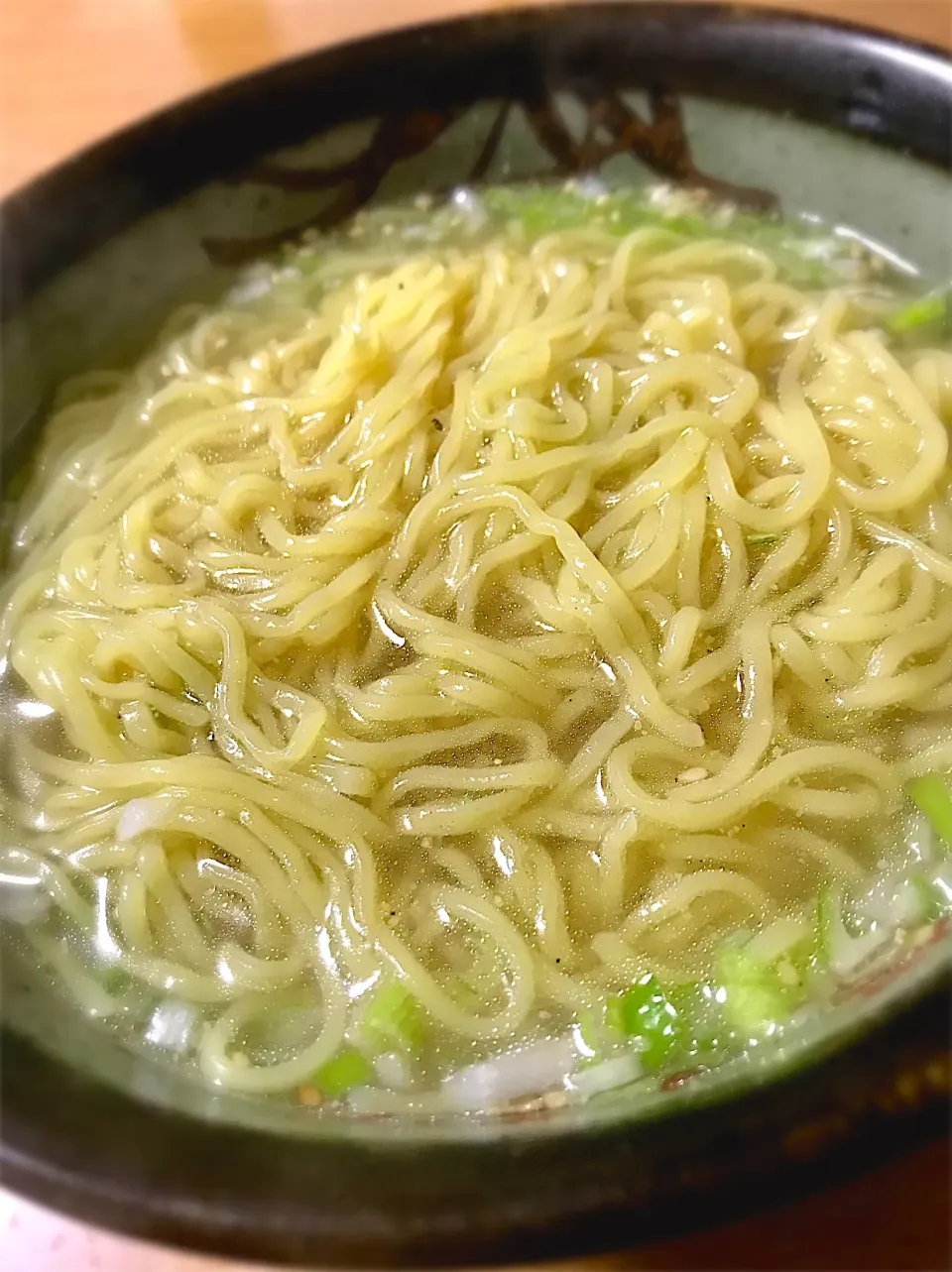 【再現シリーズ】サッポロ一番塩ラーメンの汁|deekay71さん