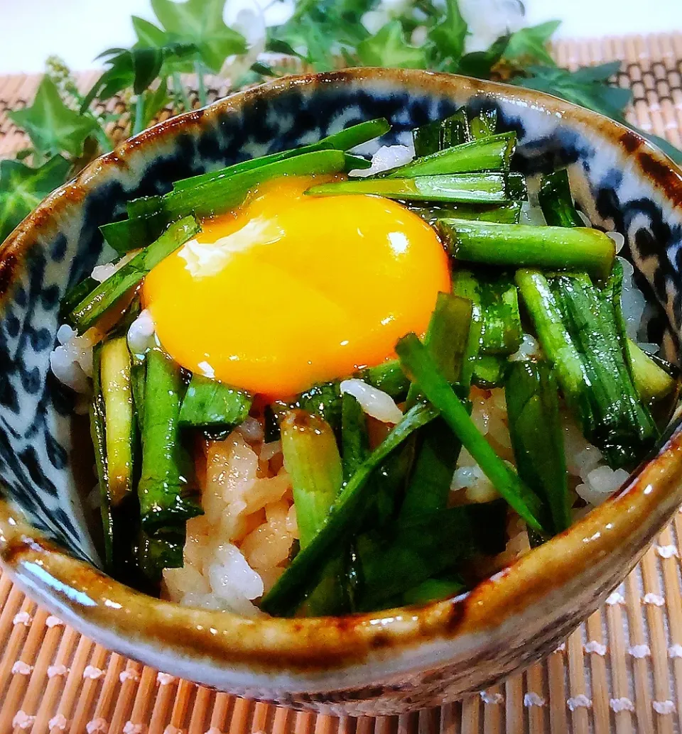 行者にんにく醤油漬け丼|ポコさん