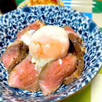 ローストビーフ丼　〜バルサミコ醤油ソース〜🐮💥