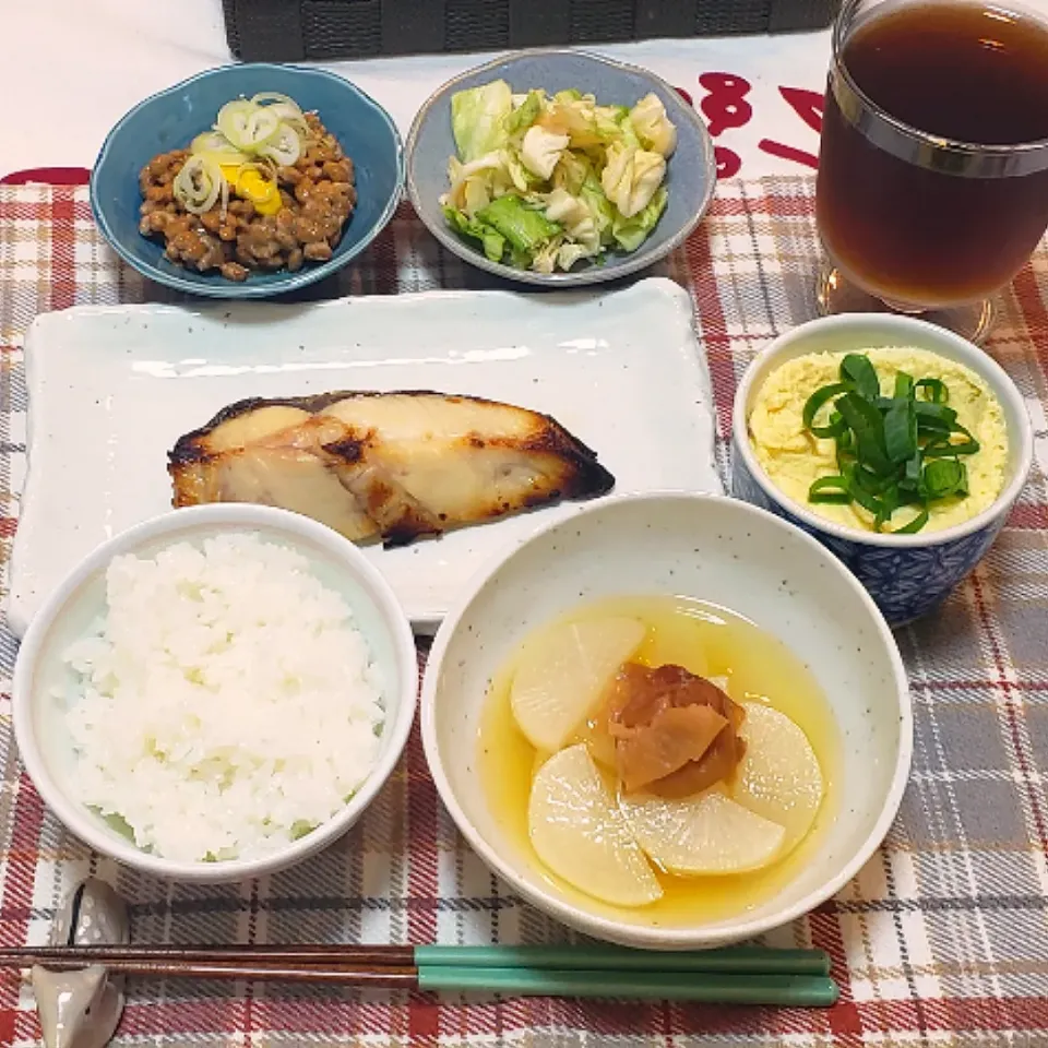 Snapdishの料理写真:ひとり暮らしの夜ご飯|keeijnsさん