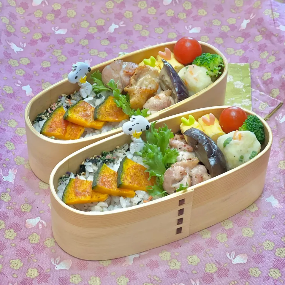 鶏モモハーブグリル☘️の双子ちゃんお弁当💙❤️ 6/10金|sweet homeさん