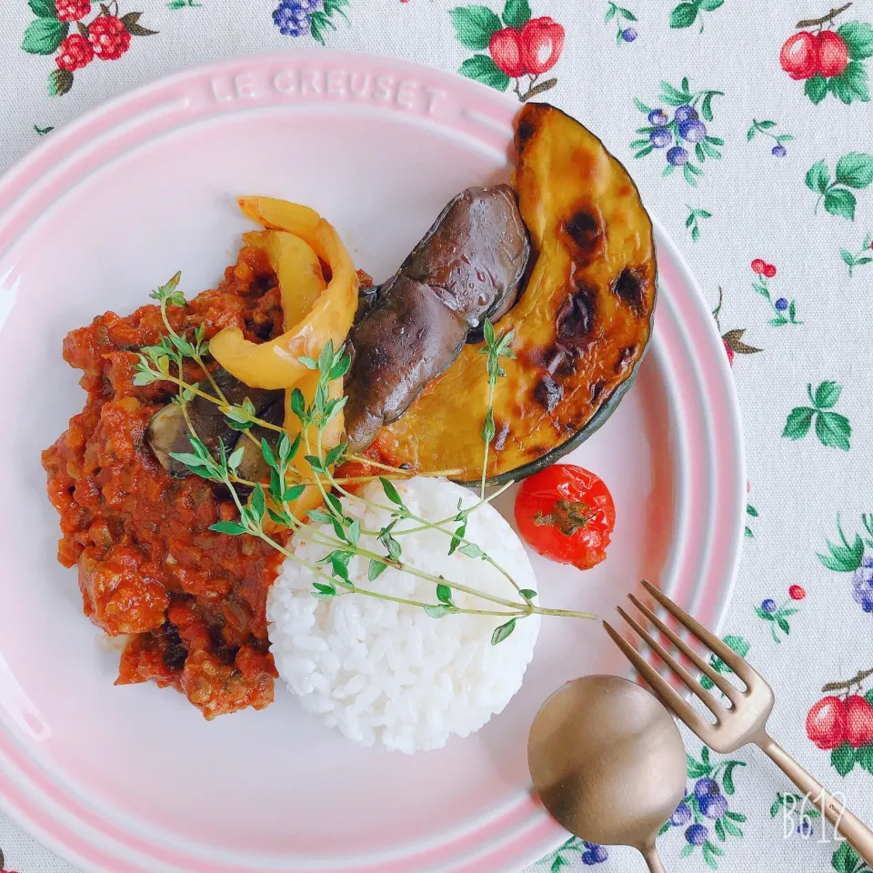 グリル野菜のキーマカレー🍛🌿|sakiさん