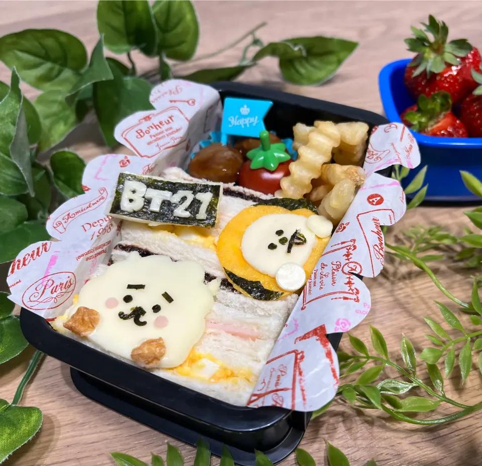 Snapdishの料理写真:BT21♡ CHEMMYとRJ  のサンドイッチ弁当|tsumuchiさん