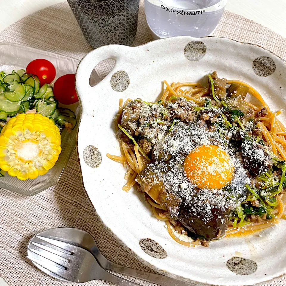 6/16晩ご飯：ピリ辛豆苗茄子のパスタ|ななみんさん