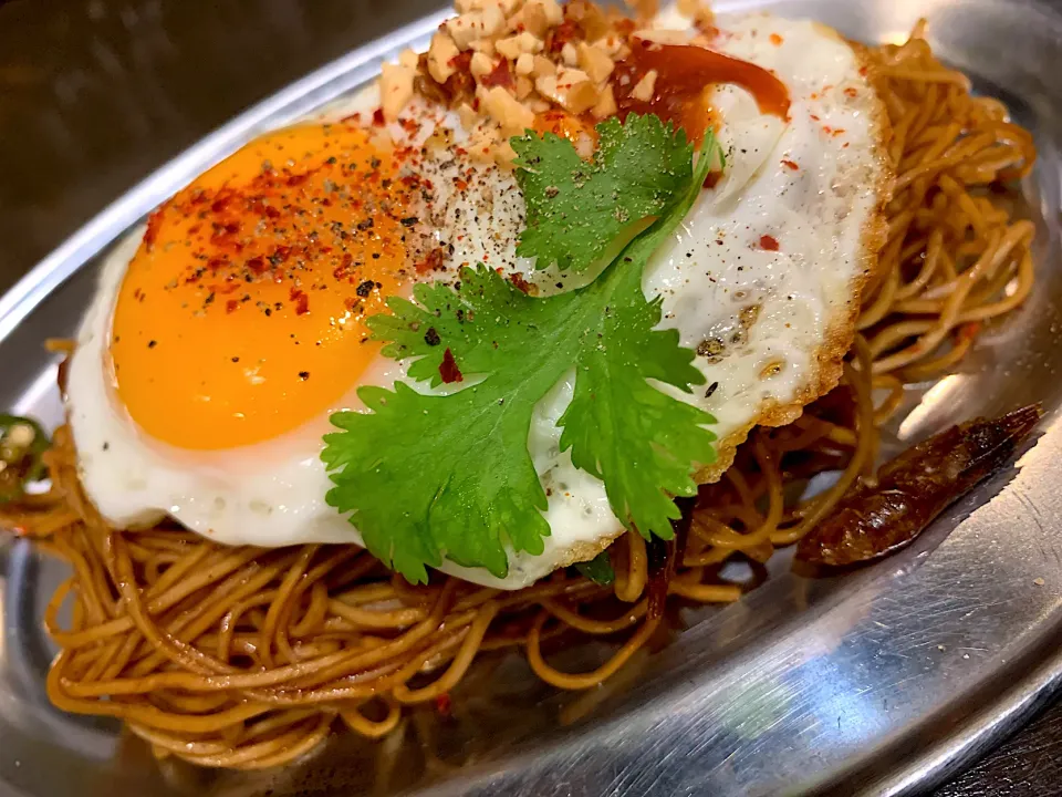 蝦麺の炒麺|抱大飯店さん