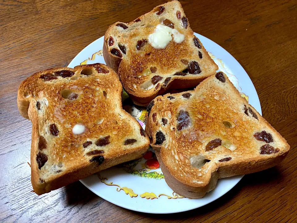 ぶどうパン|はっちぃさん