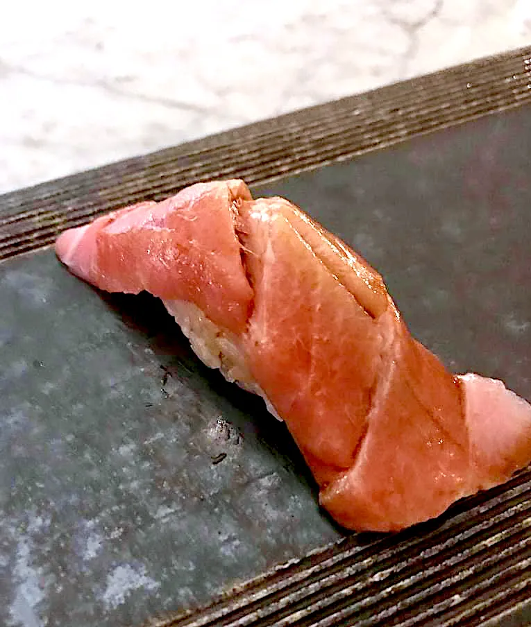 Bluefin Tuna Nigiri 🍣|gonbenさん