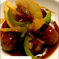 Smoked blackened Meatballs in a sweet soy sauce|Harry Barrさん