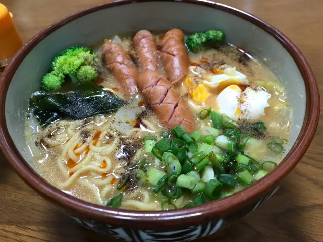 マルちゃん正麺🍜、豚骨醤油味❗️（╹◡╹）✨|サソリさん