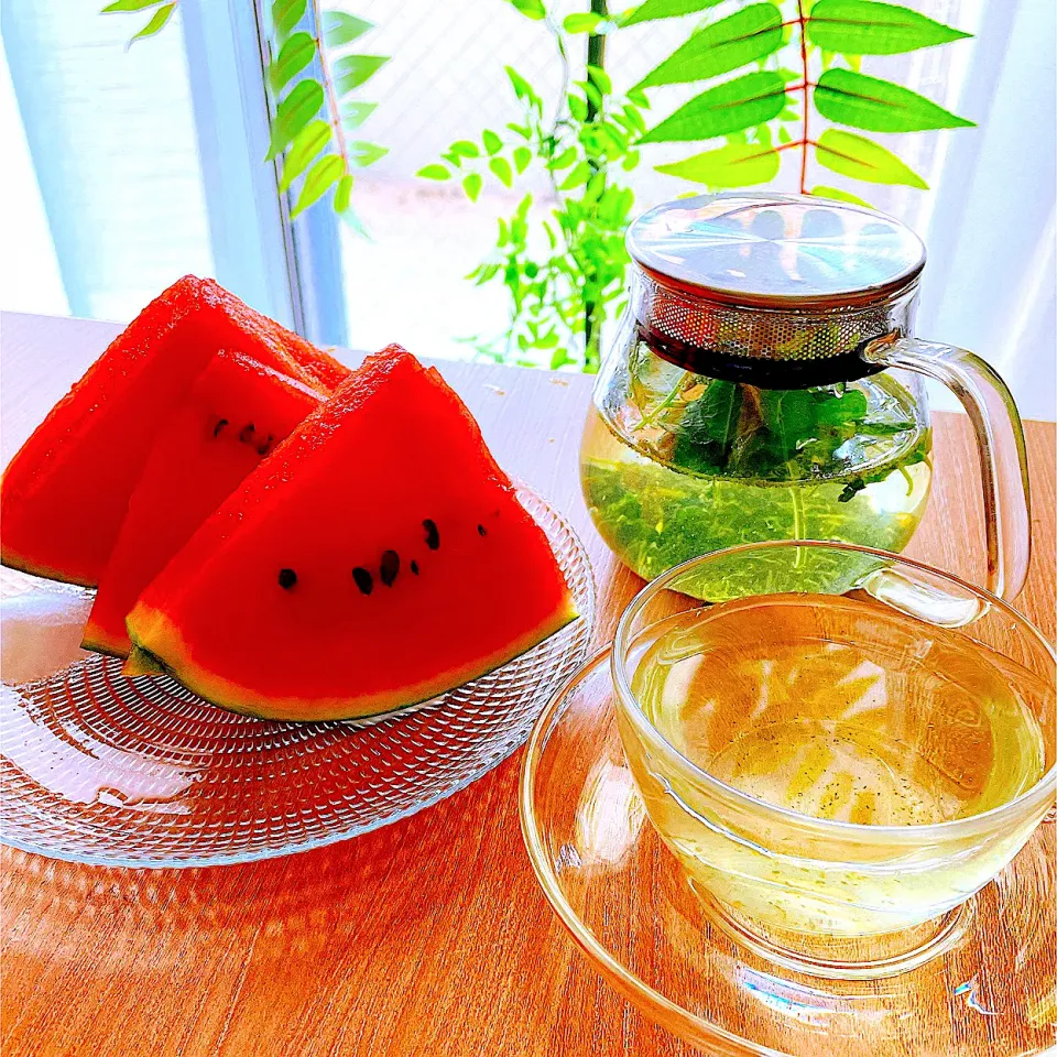 皆さんに涼しさをお届け🍉🫖🎐🍃🍃|Sの食卓さん