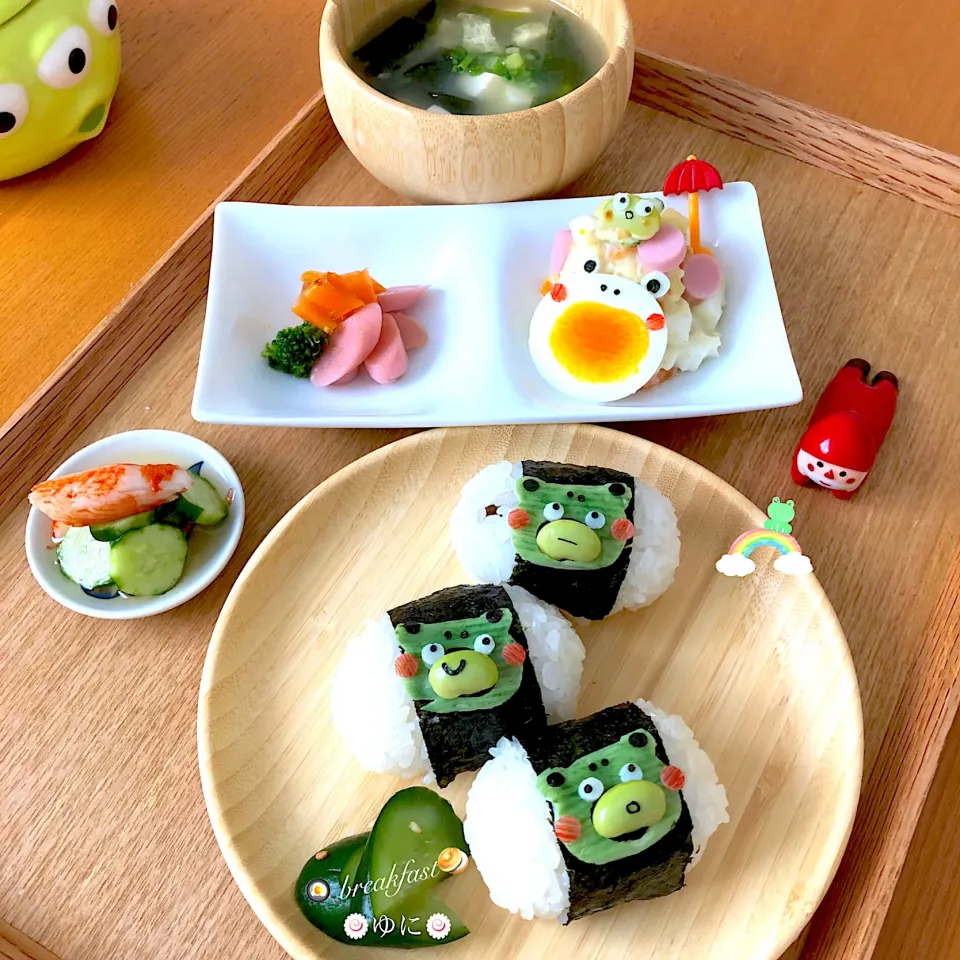 🎐☁️🎐おにぎり🍙朝ごはん🥣|🌸yuni🌸さん