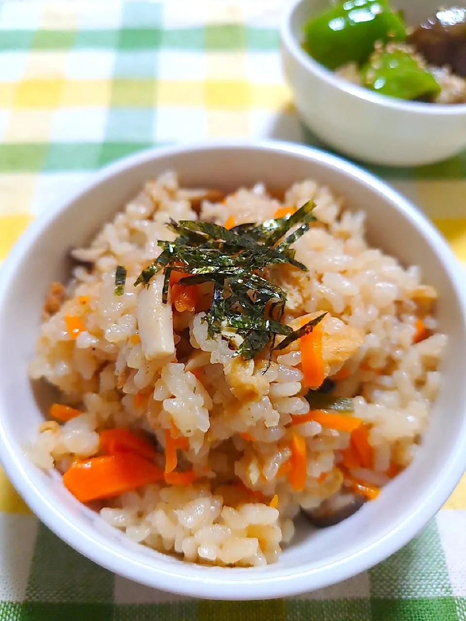 炊き込みご飯

エリンギ、しいたけ他|🍒ふみりん🍒さん