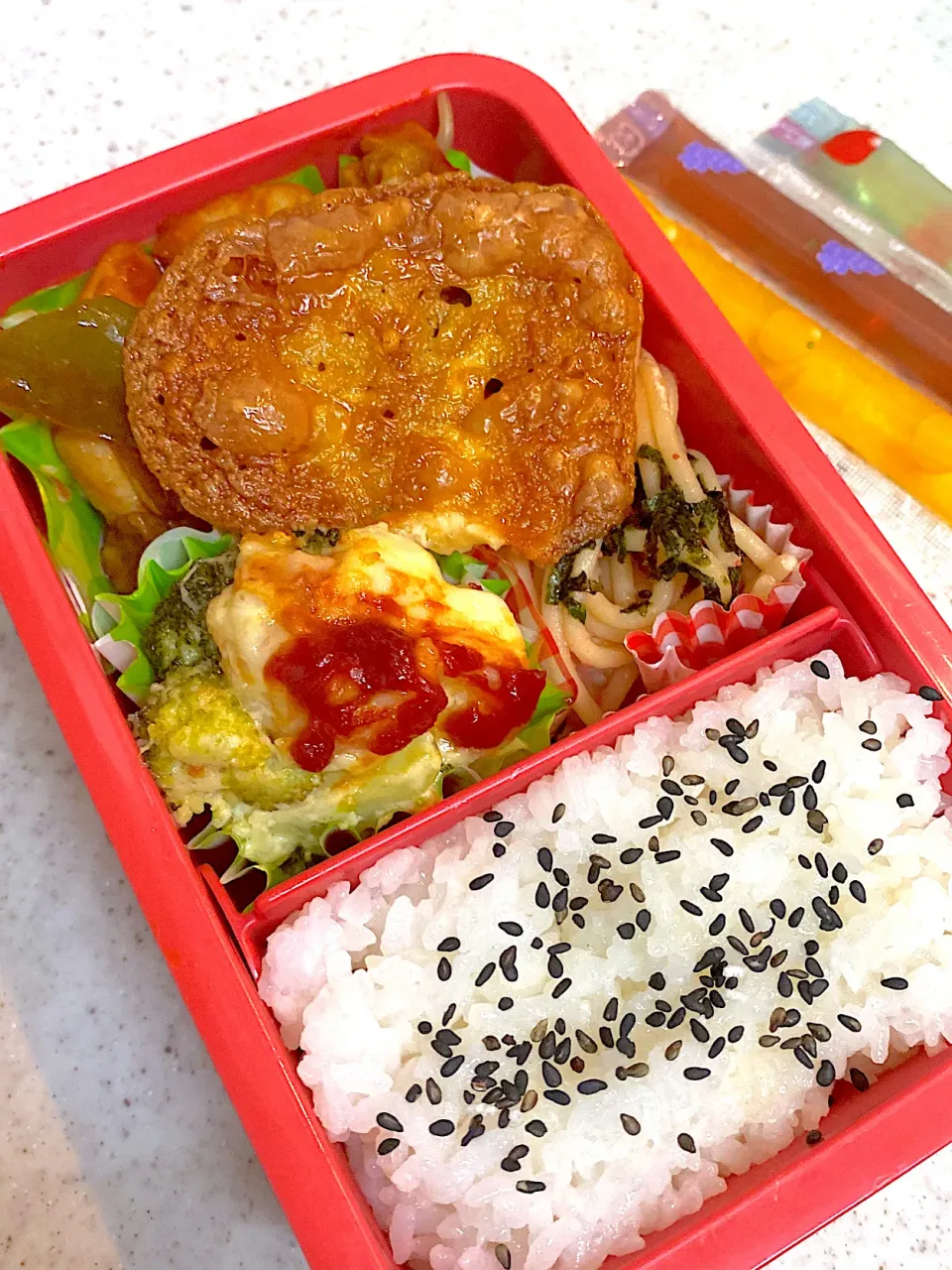 カリカリチーズと鶏肉のトマト煮　弁当|asumamaさん