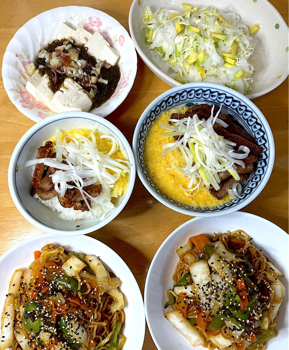 Snapdishの料理写真:焼豚とろろ丼＆餡かけソース焼きそば💦|Makokoさん