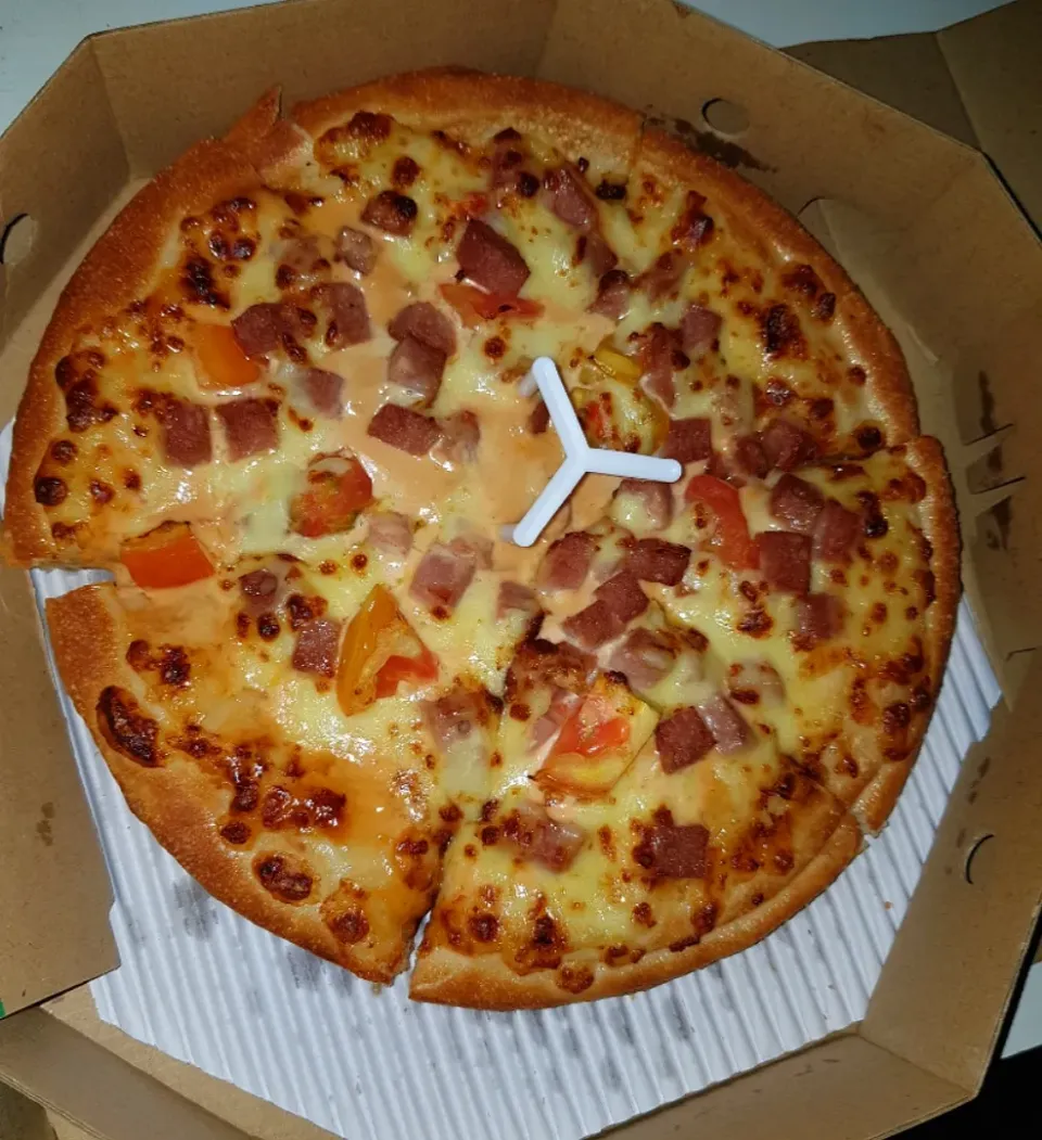 bacon pizza|patcookingfeverパットさん