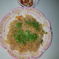 Snapdishの料理写真:egg fried rice|patcookingfeverパットさん