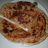 Snapdishの料理写真:indian bread ( roti)|patcookingfeverパットさん