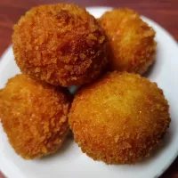 Potato cheese balls|Henny Puspaさん