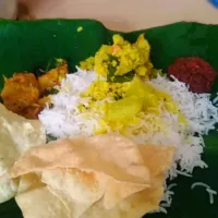 Snapdishの料理写真:Kerala vegetarian sadya|Tosai Expressさん