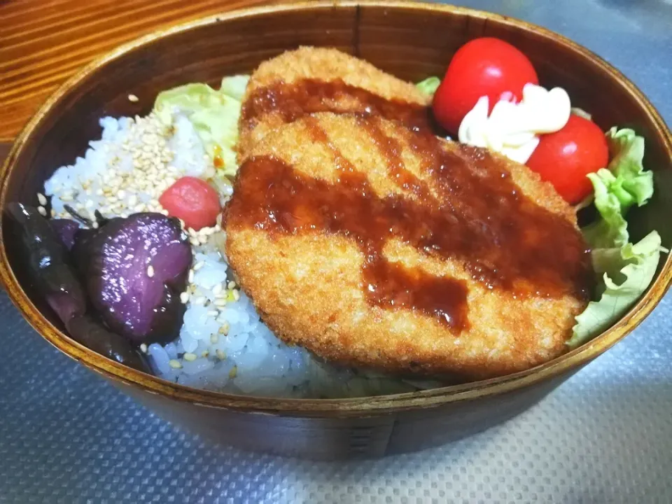 コロッケど真ん中弁当😁|Kaz Hiさん