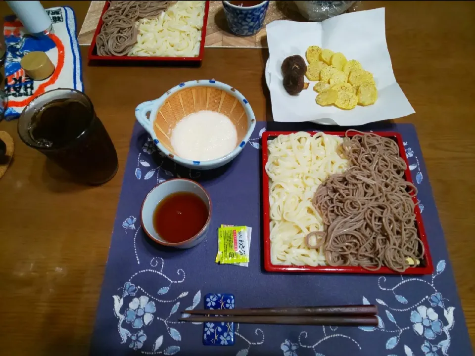 ざるそは&ざるうどん&とろろ&素揚げ(昼飯)|enarinさん