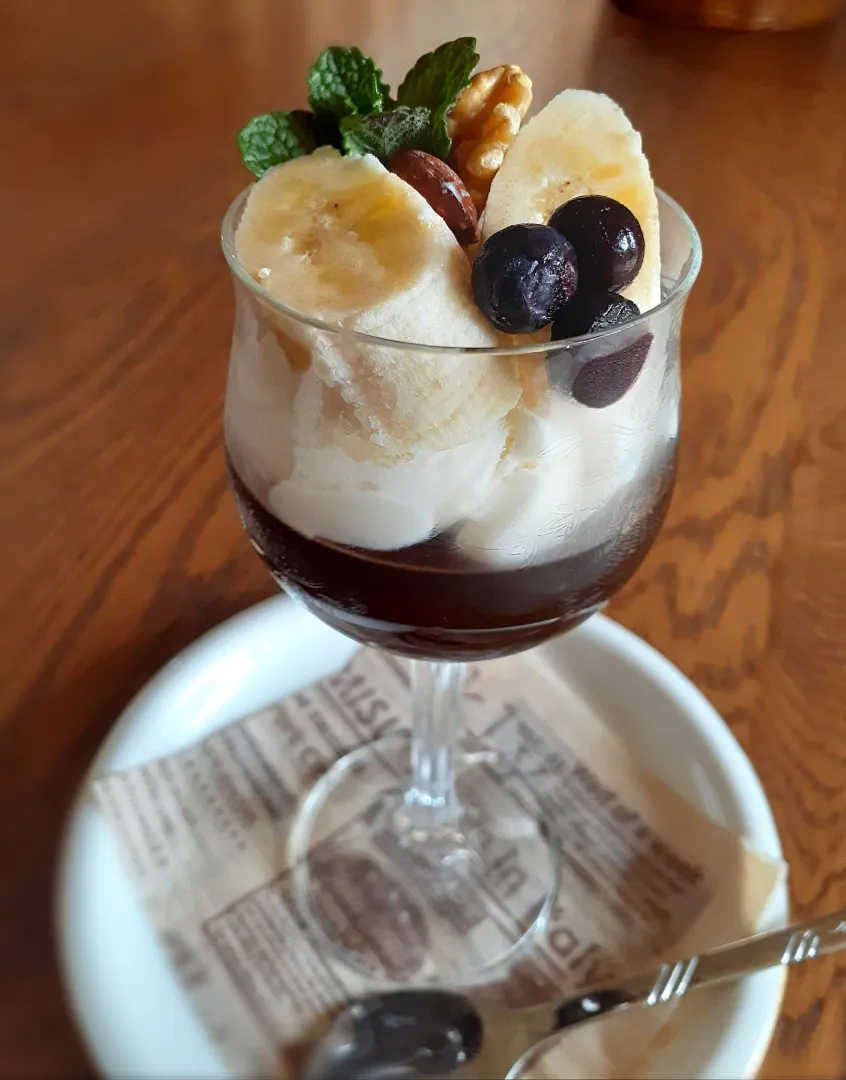 Snapdishの料理写真:コーヒーゼリーアイスクリームのせ🌱|fumfumさん