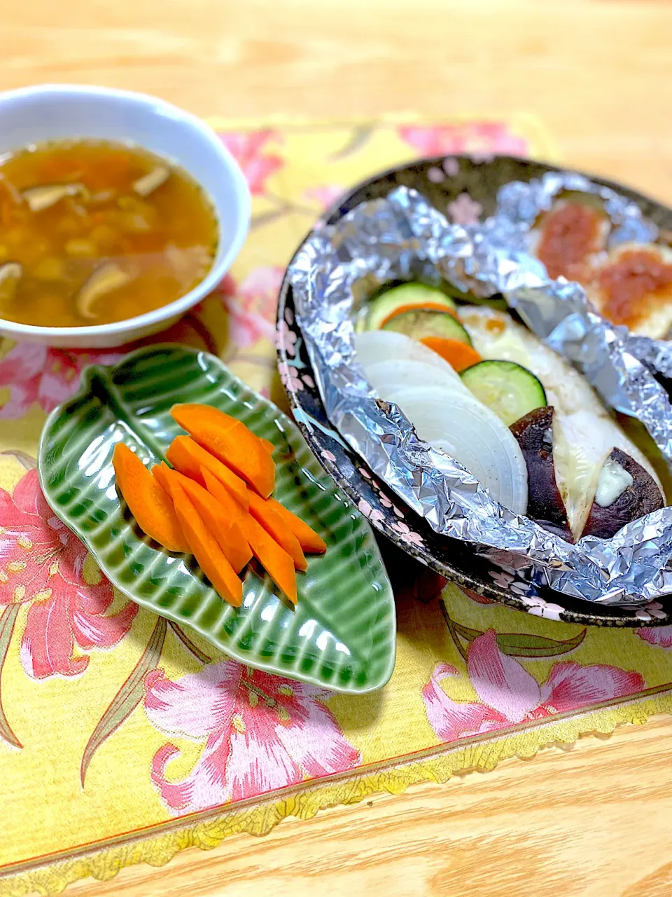 魚のワインバター蒸と自家精米の糠漬け|みぃ〜こさん