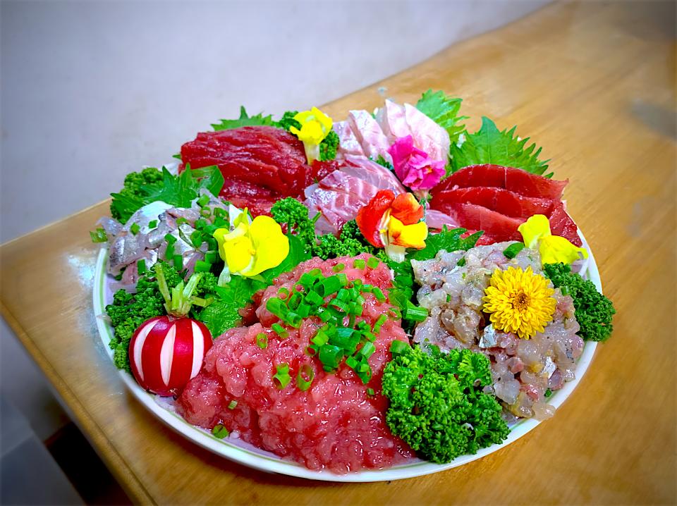 お刺身盛り合わせ
