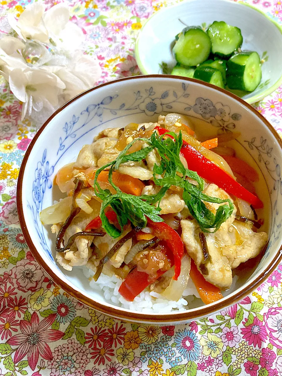 梅昆布入り豚丼🌼|ringonamaさん