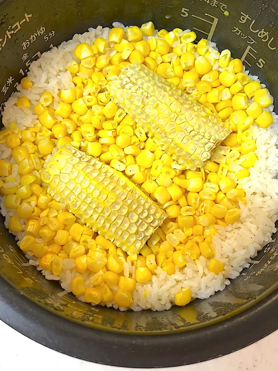 初とうもろこし🌽ご飯|まさよ☺︎さん